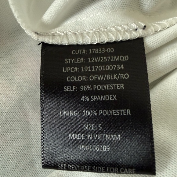 Floral Romper Women’s V-Neck Short Sleeve Boho Summer Romper Size XS/S - Picture 13 of 13